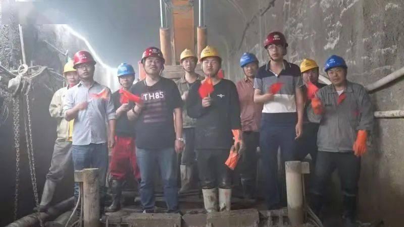 里尔主席谈巴黎皇马等有意约罗:转会不会在1月发生,没开始谈判